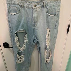 2XL womens plus light-wash ripped jeans